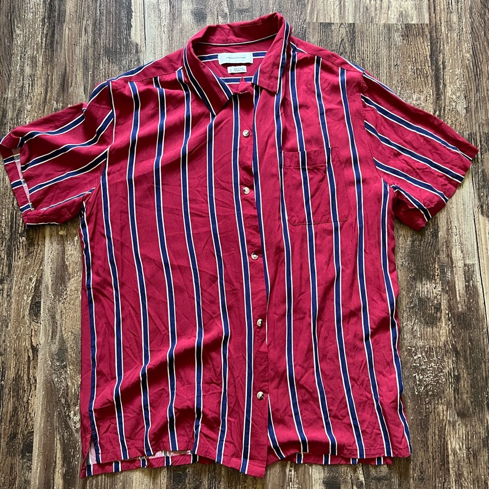 Red and Blue Striped Urban Outfitters Button Down Shirt Size L (Large)